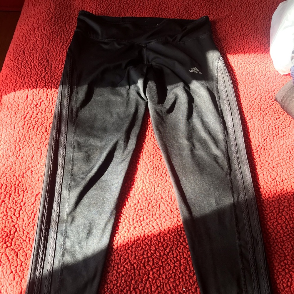 BRAND NEW ADDIDA LEGGINGS